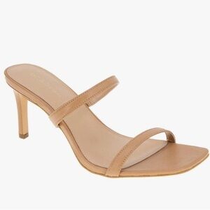 BCBGMaxAzria Women's Beige Strappy Heels